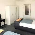 Bobr ホテル