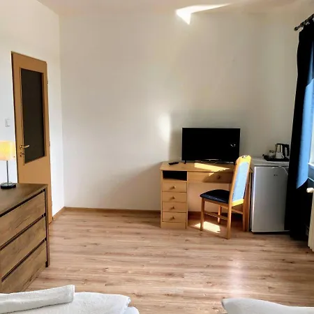 Hotel Bobr 3*