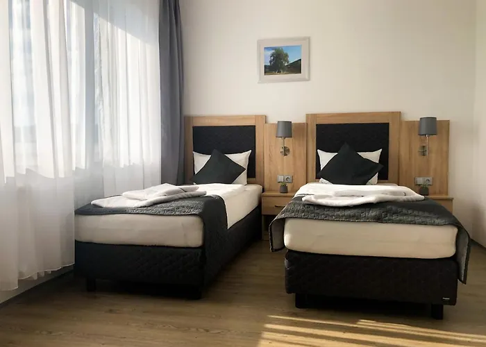 Bobr Hotel 3*
