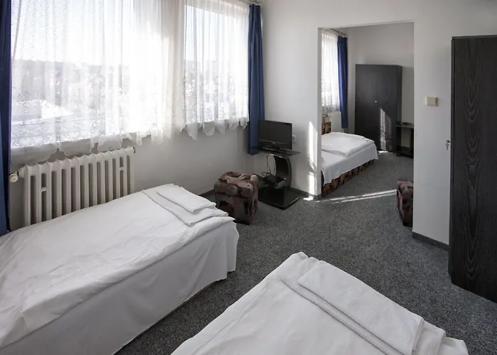 Hotel Bobr 3*