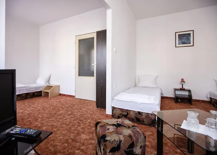 Bobr Hotel 3*